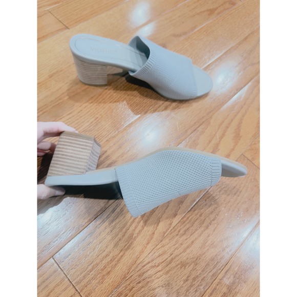 Vionic Women Light Gray Knit Mule Block Heel Slip On Sandals Shoes Size 9 - Picture 3 of 9